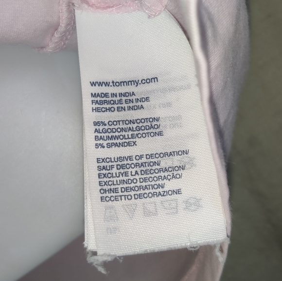 🗺️ Tommy Hilfiger Pretty pink Bling Logo T-Shirt - Picture 3 of 10